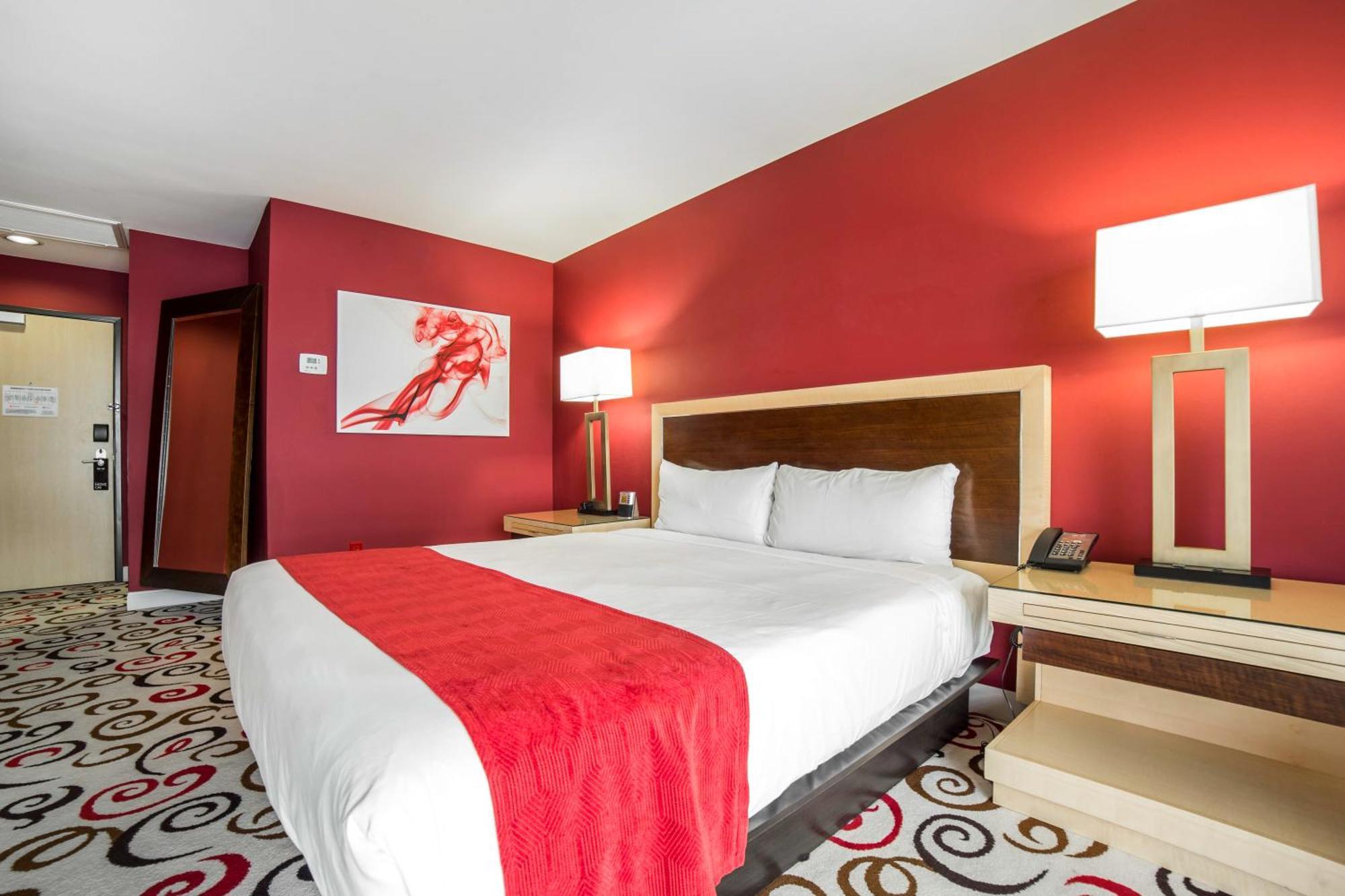 Hotel Downtown Grand & Casino